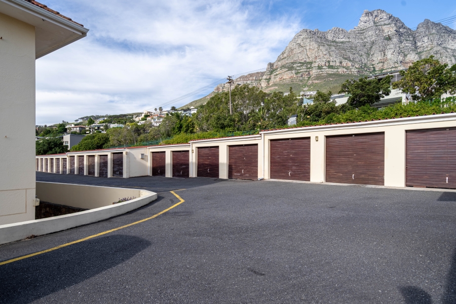 To Let 3 Bedroom Property for Rent in Camps Bay Western Cape
